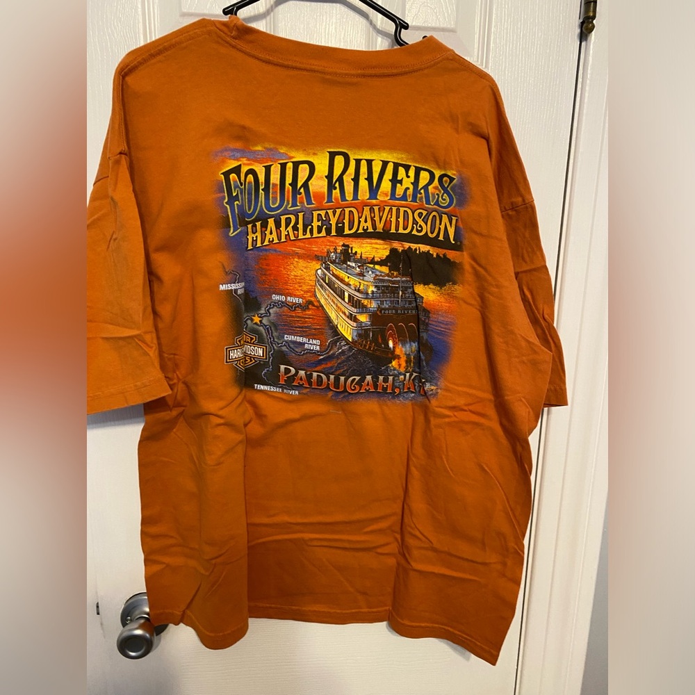 HD t-shirt